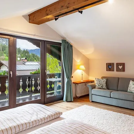 Aurikel Apartamento *